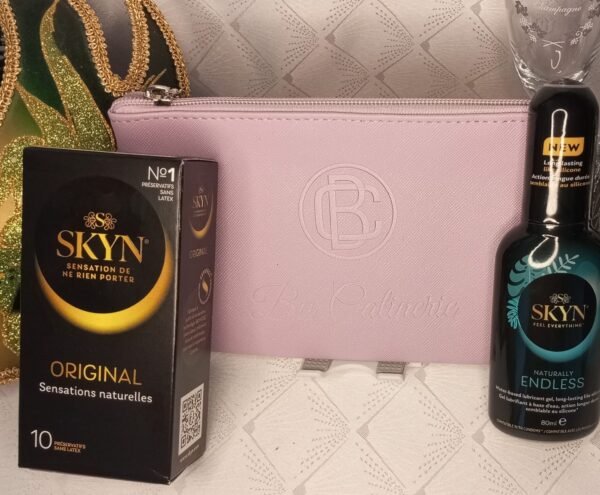 kit soirée libertine violet Kit Soirée Libertine Premium - Élégance & Discrétion