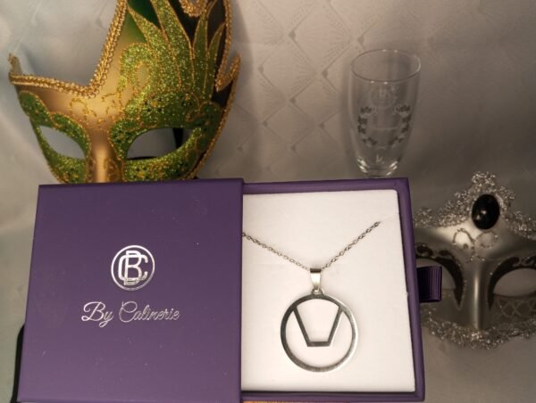 Collier Symbole Libertin Argenté