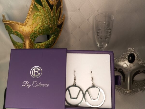 boucles d'oreilles argentés Boucles D'Oreilles Symbole Libertin Argentées